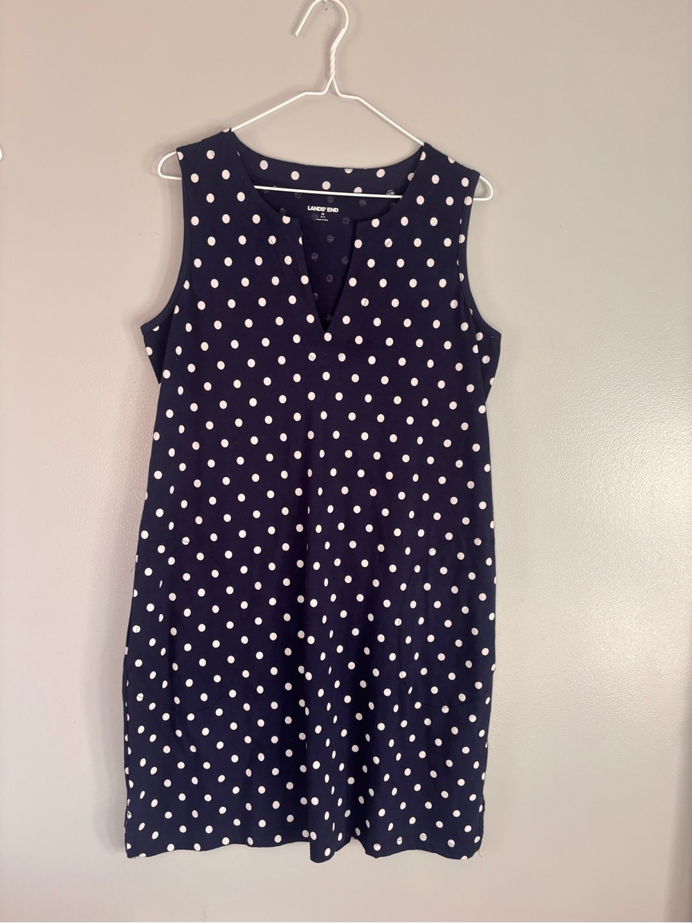 Lands End Sleeveless Dress Medium. Navy with white polka dots.